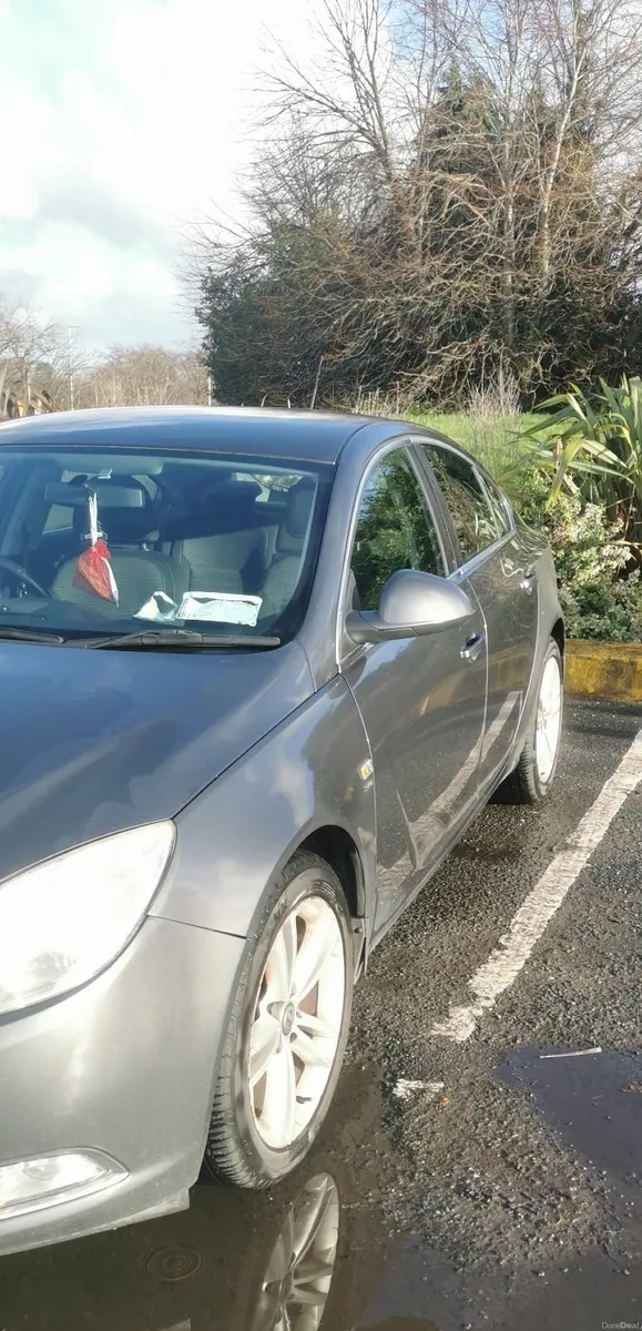Vauxhall Insignia 2010 - Image 4