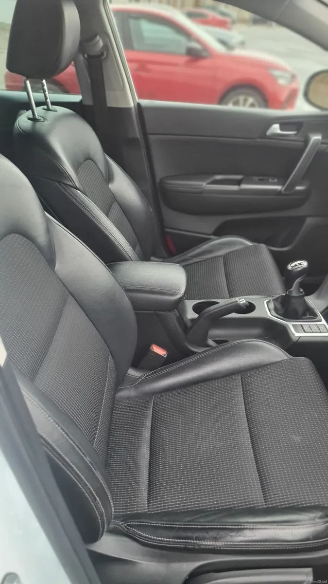 Kia Sportage 2017 - Image 4