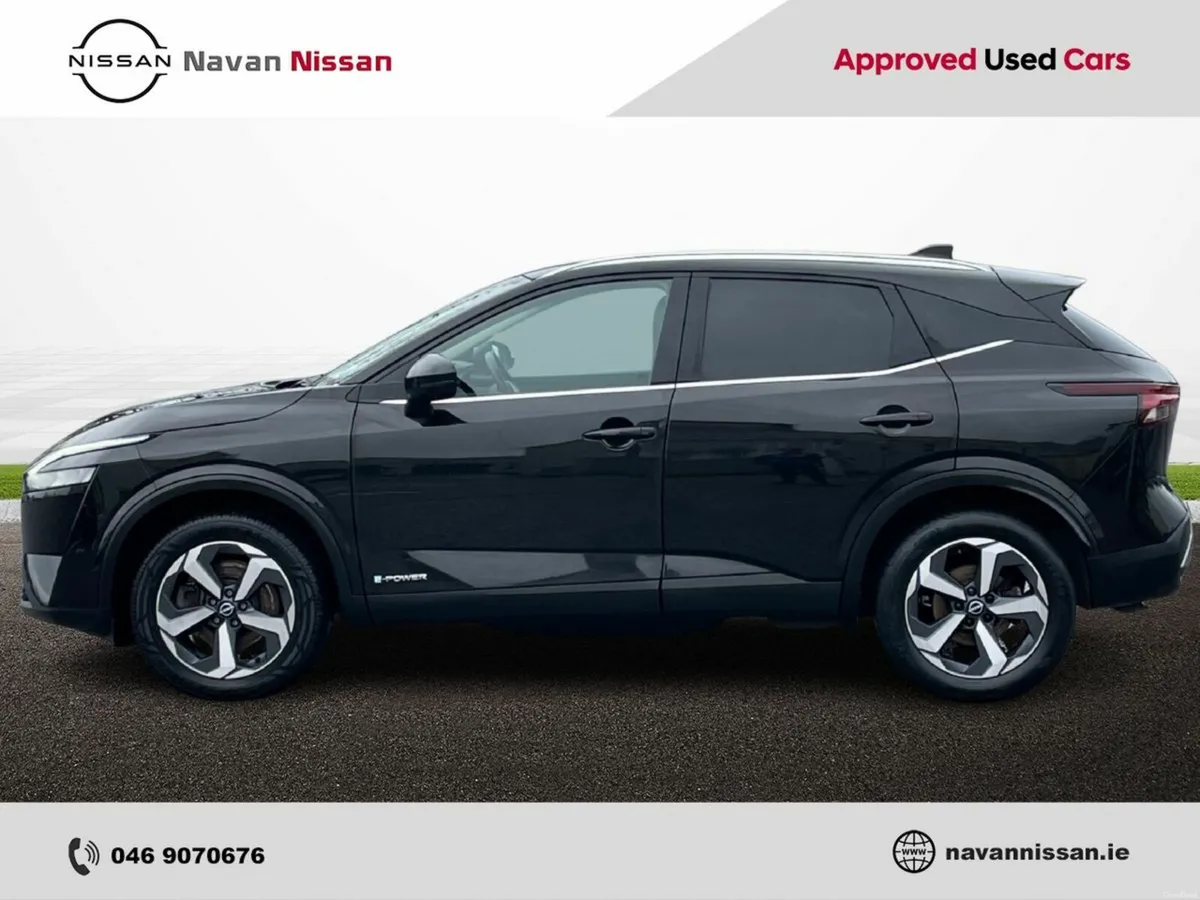 Nissan Qashqai ePOWER SV PREMIUM *ECONOMICAL TO RU - Image 4