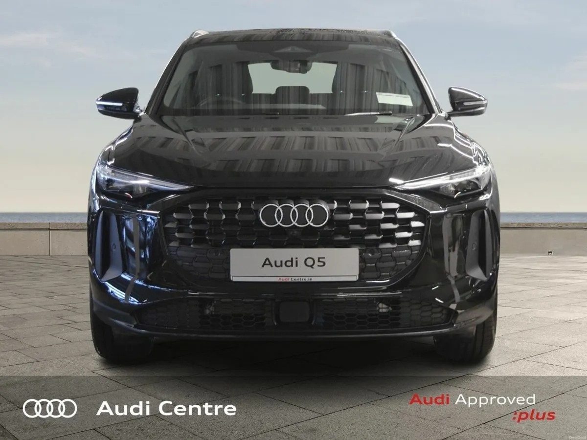Audi Q5 E-HYBRID 220 KW Q SE - Image 2