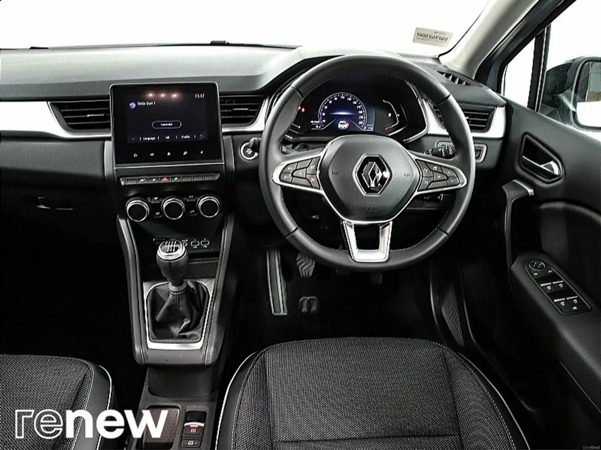 Renault Captur TCe 90 Techno - Image 2