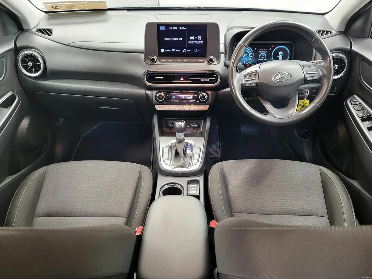 Hyundai KONA 1.6 HYBRID Executive Auto Finance Fro - Image 4