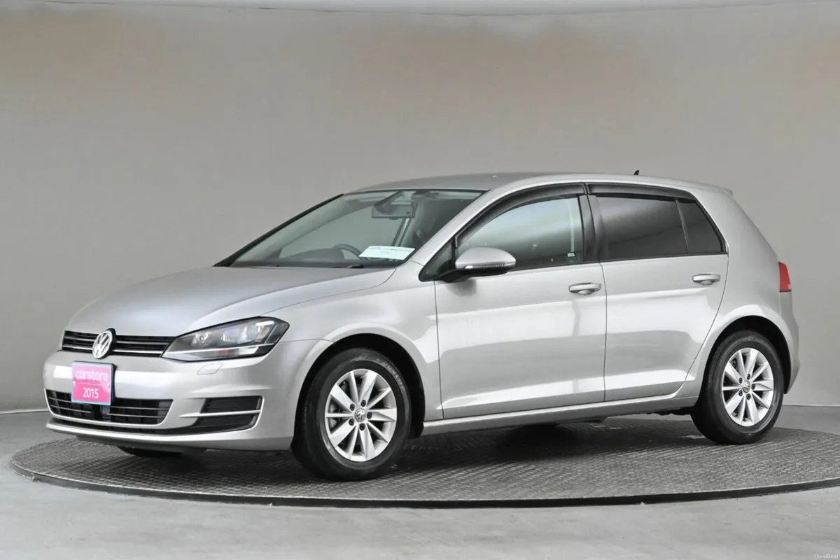 Volkswagen Golf 1.2 TSI DSG MK7 TRENDLINE - Image 4