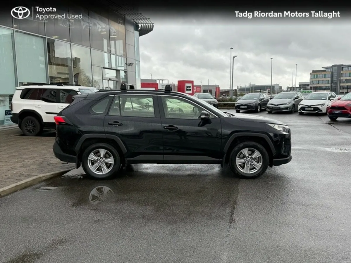 Toyota RAV4 Hybrid Luna - Image 3