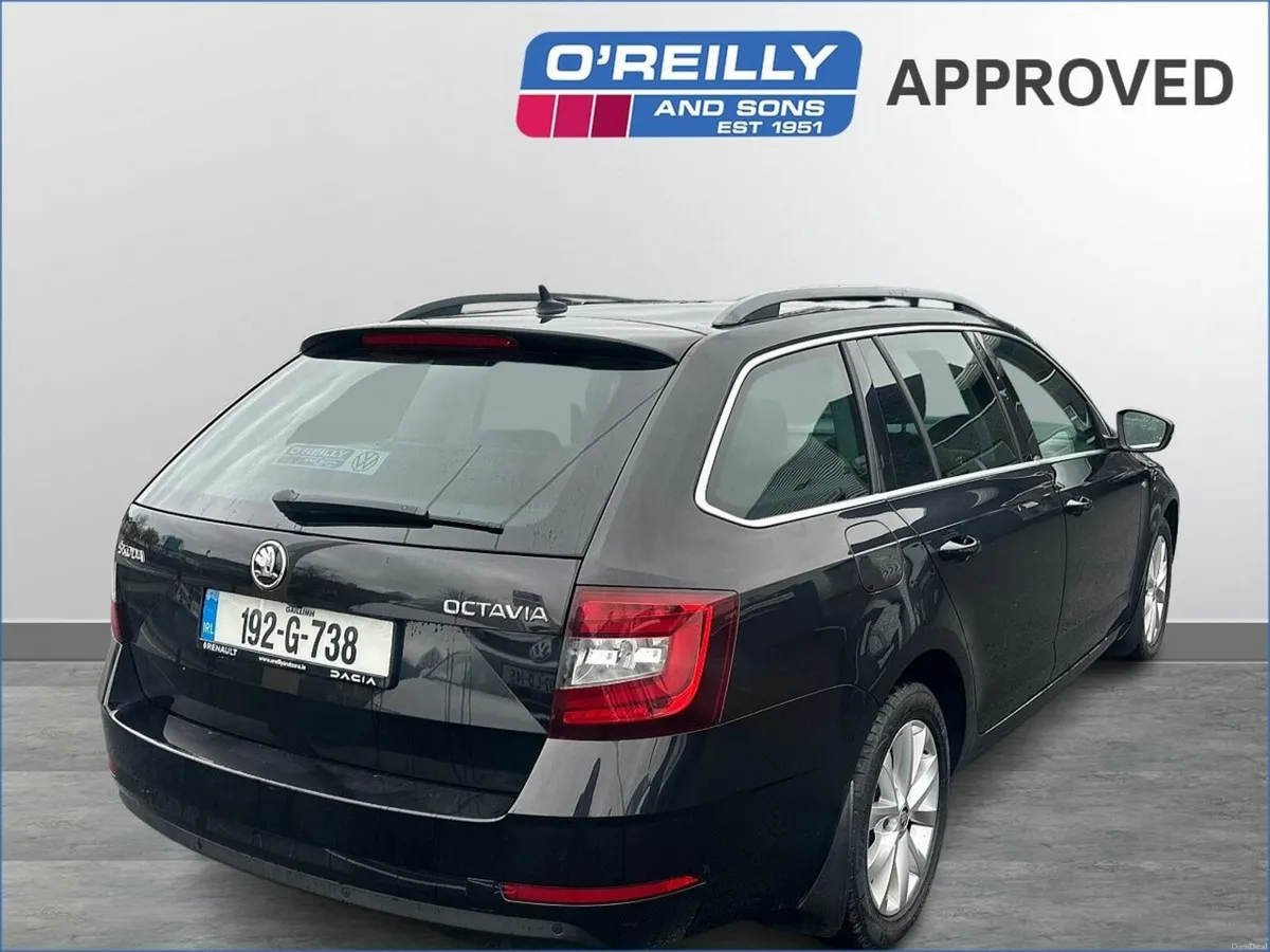 Skoda Octavia COMBI Soleil 1.6TDI 115HP - Image 2