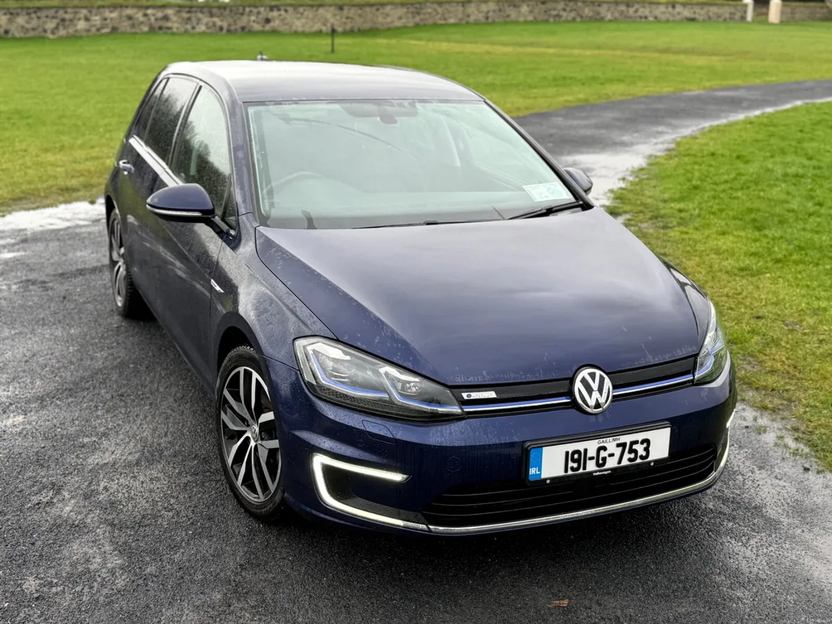 2019 Volkswagen e-Golf Fully electric High Spec - Image 4