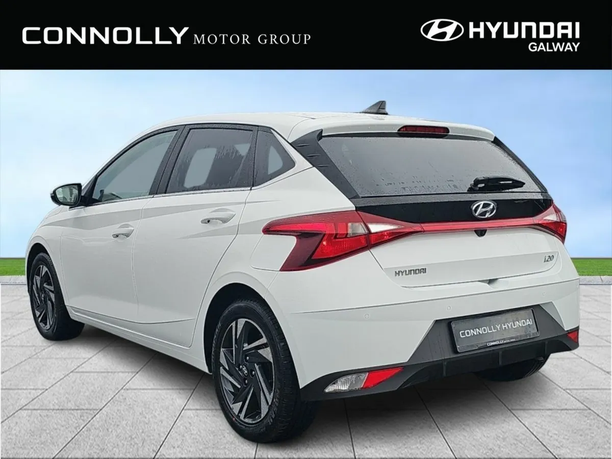 Hyundai i20 1.2 Deluxe Plus - €192 p/m ** JUST IN - Image 4