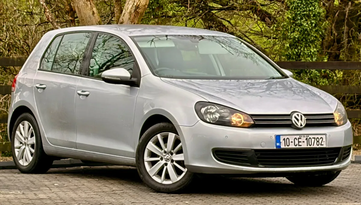 Volkswagen Golf 2010 - Image 1