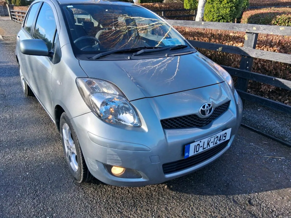 Outstanding Yaris. NCT to March '27. Low miles. - Image 4