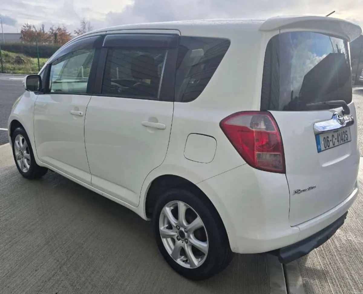 Toyota ractis Nct until 08/26 - Image 1