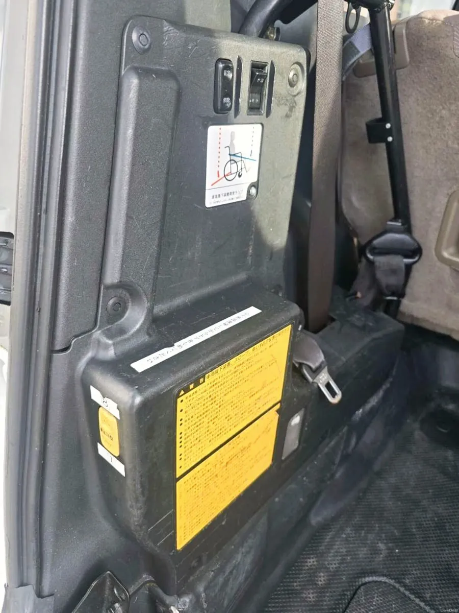 Toyota ractis Nct until 08/26 - Image 4