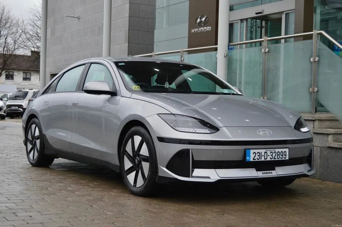 Hyundai IONIQ 6 Ioniq 6 Signature 53 kW - Image 3