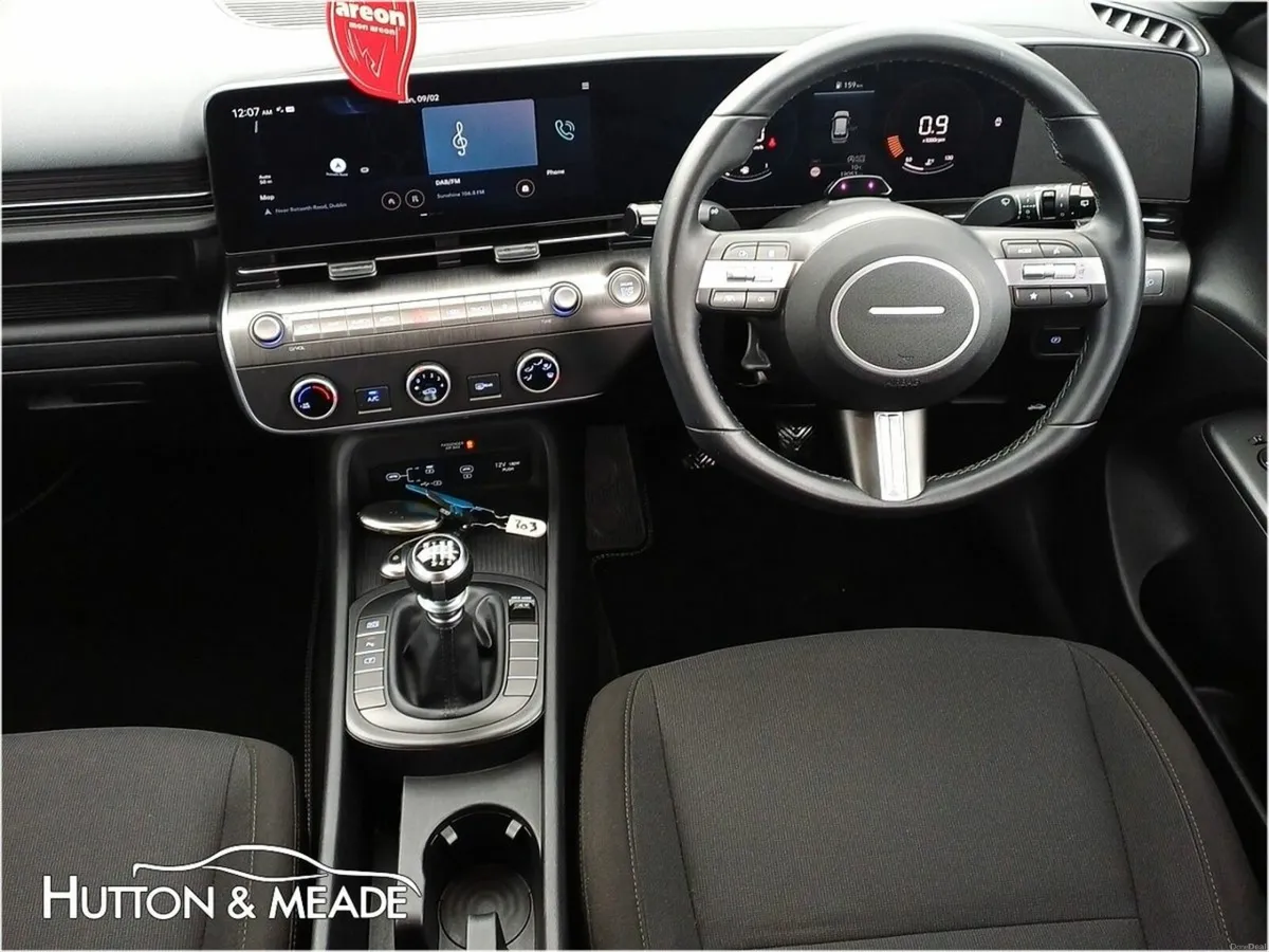 Hyundai KONA Signature 1.0 Petrol 5dr - Image 4