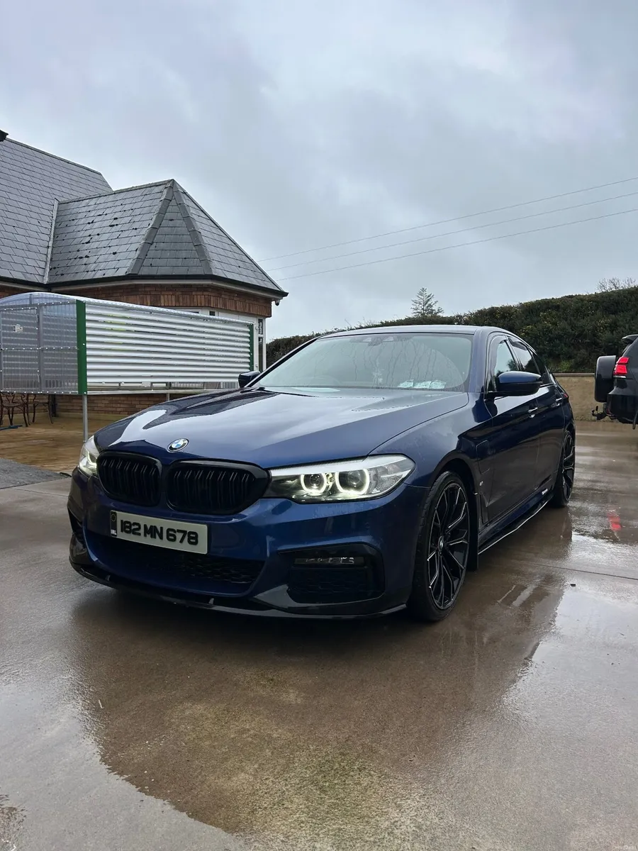 BMW 5-Series 2018 - Image 1