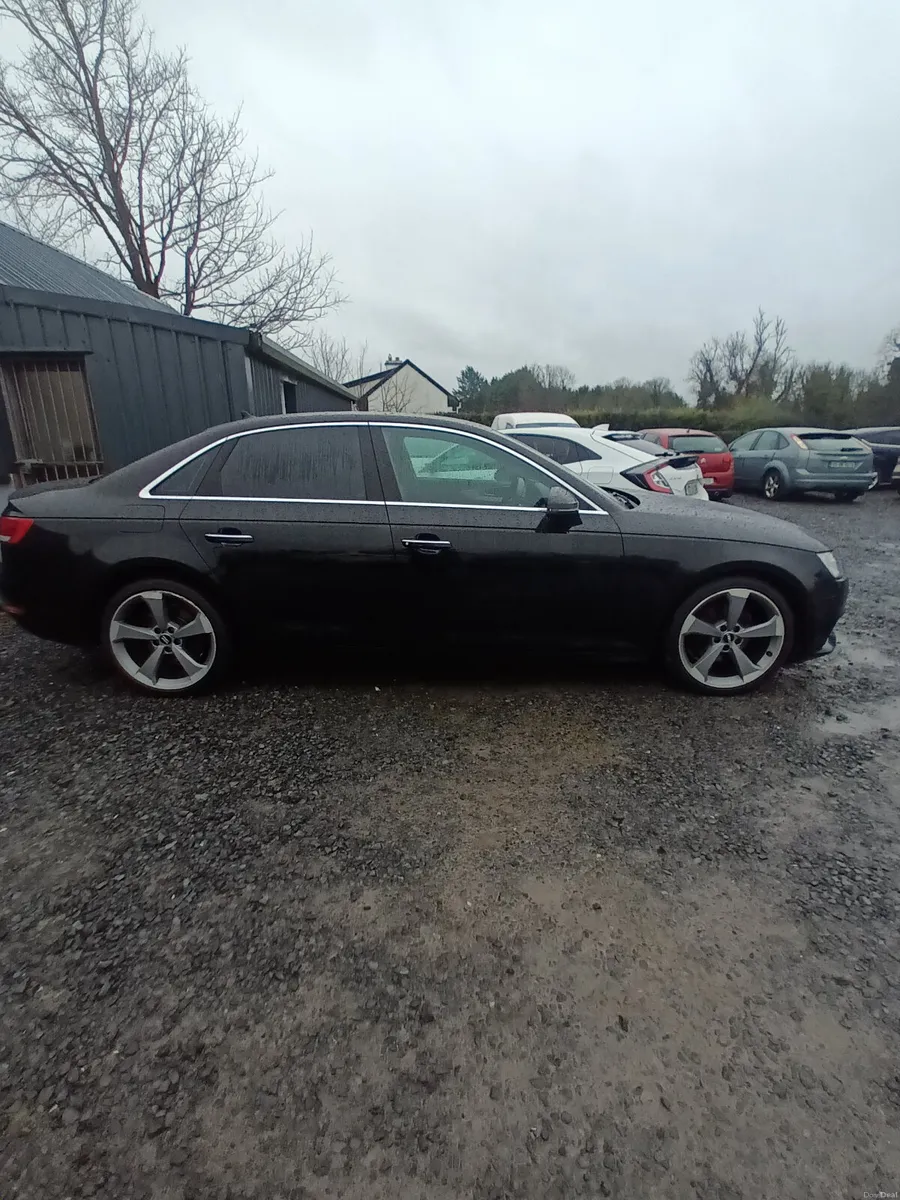 Audi A4 2017 - Image 4