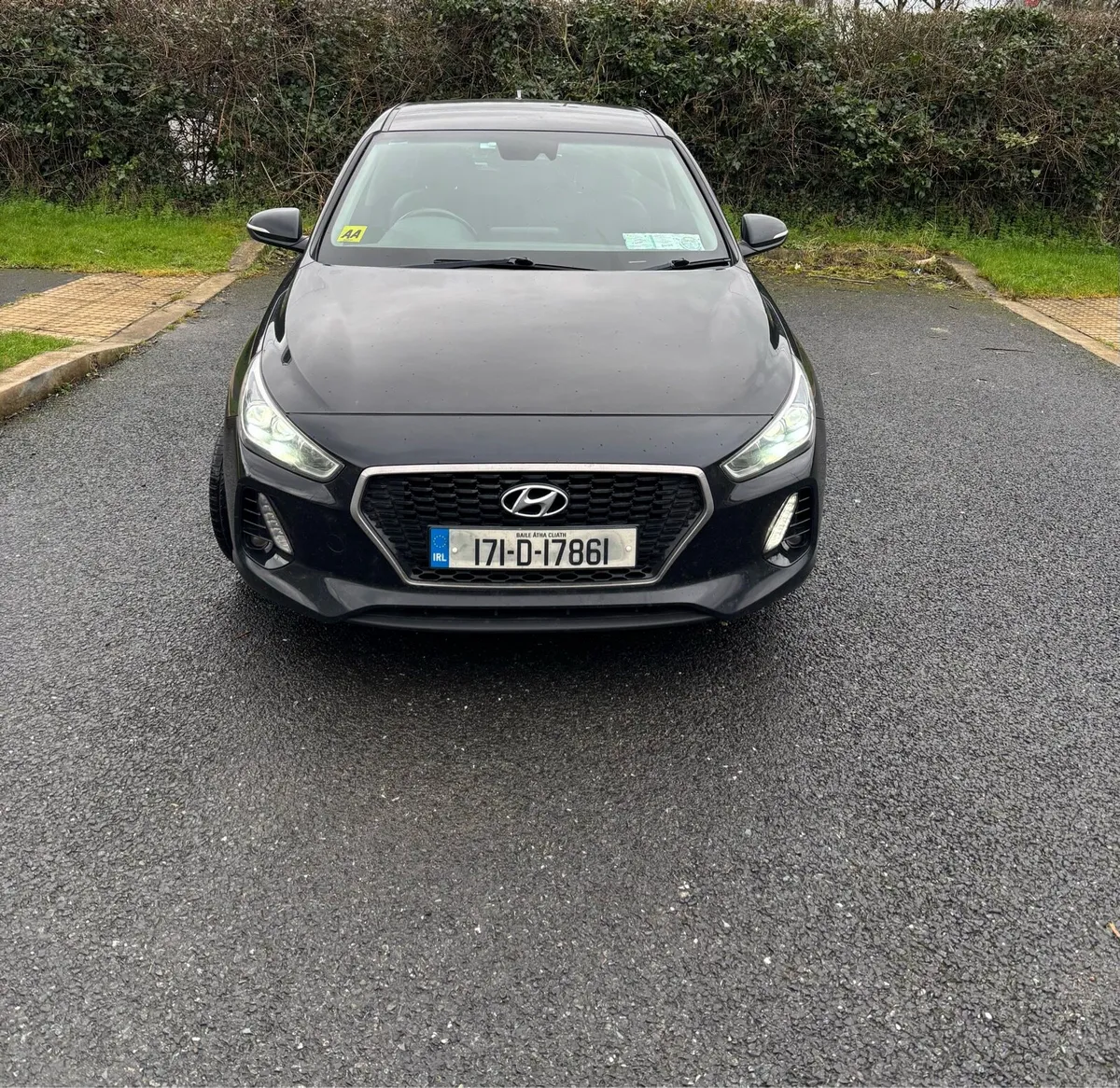 Hyundai i30 Deluxe Plus - TOP SPEC - Image 1
