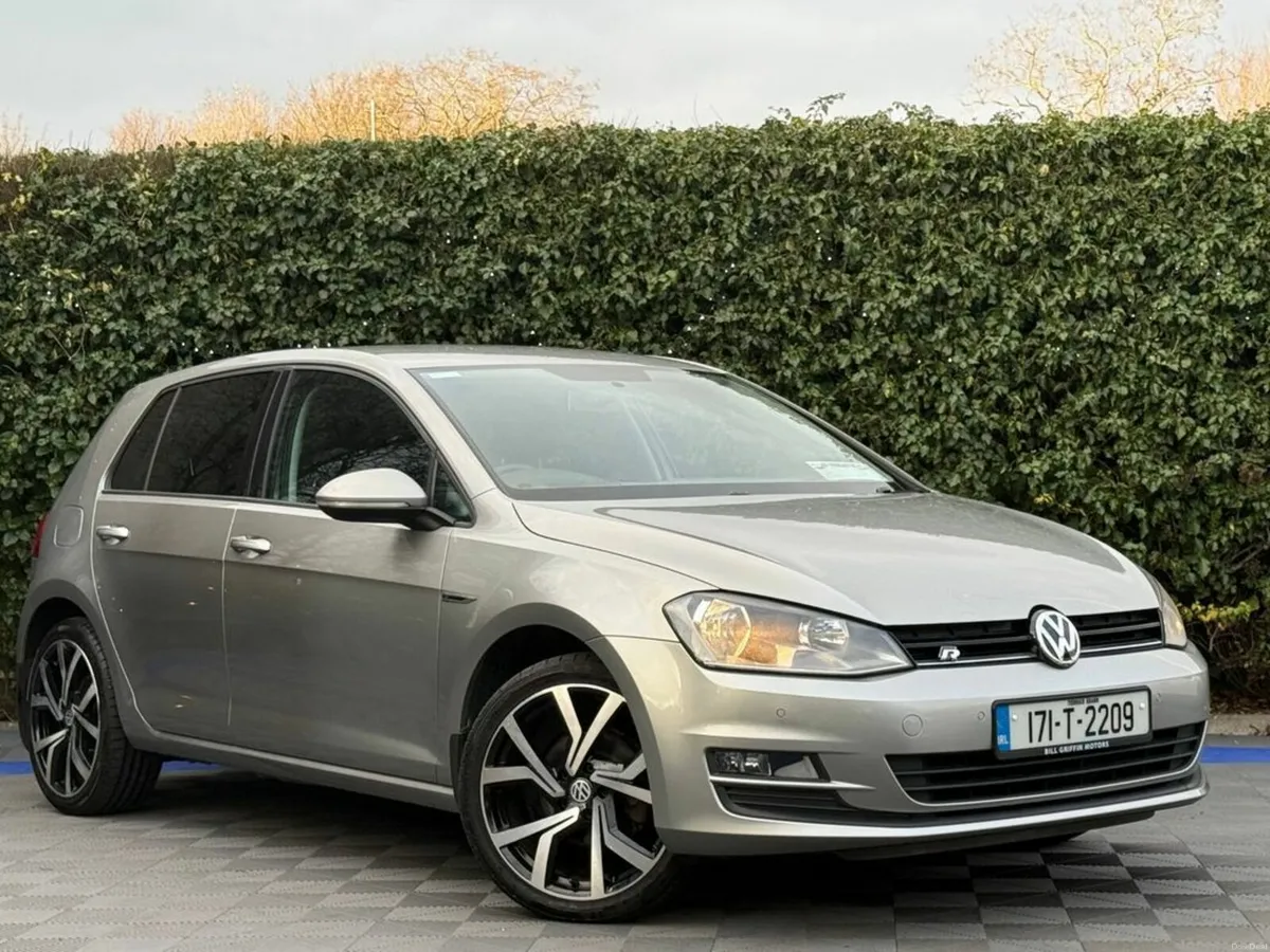 Volkswagen Golf R-LINE PACK 1.2 TSI // TRENDLINE / - Image 1