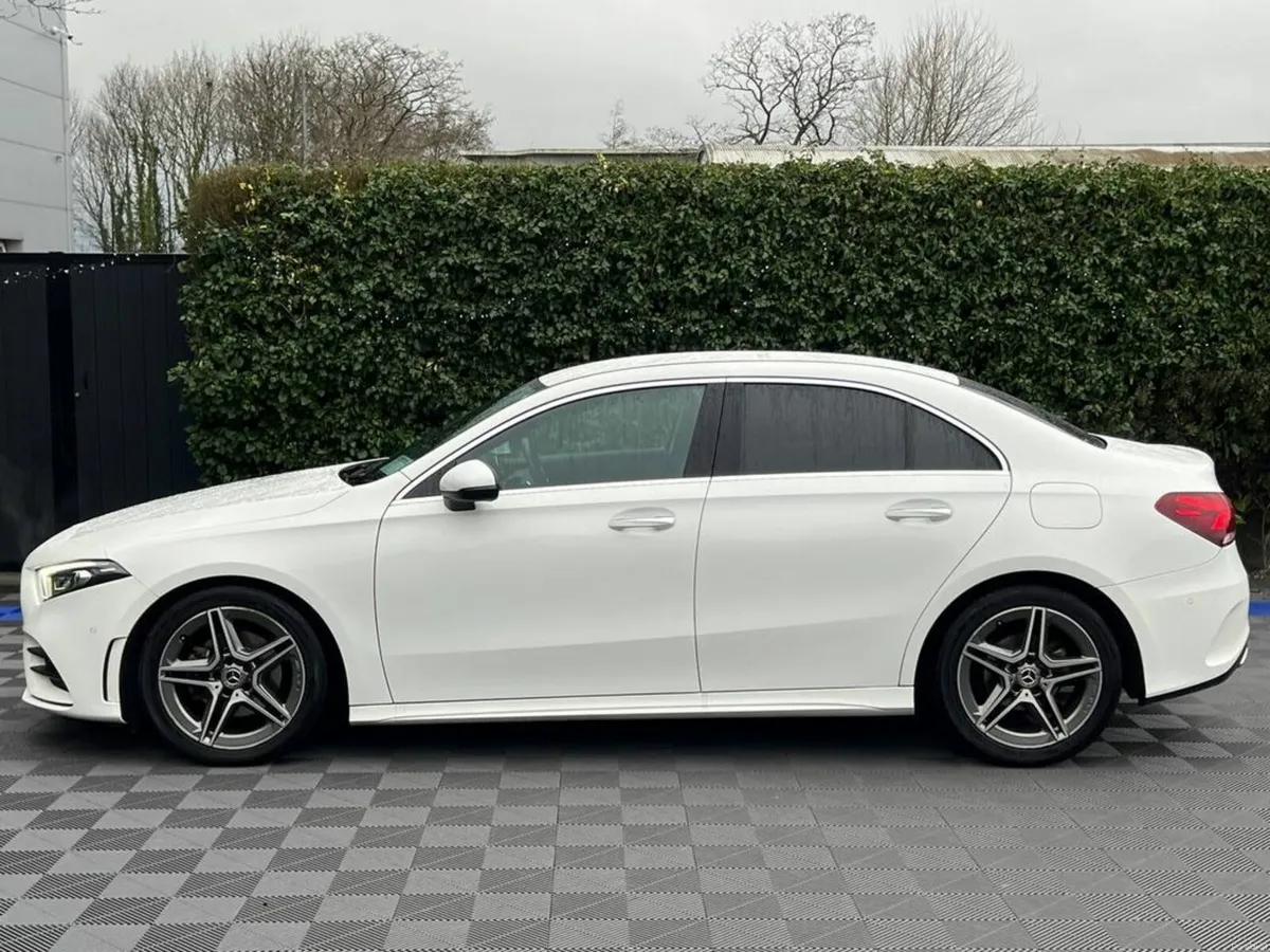 Mercedes-Benz A-Class A180 AMG-LINE PREMIUM PLUS 1 - Image 3