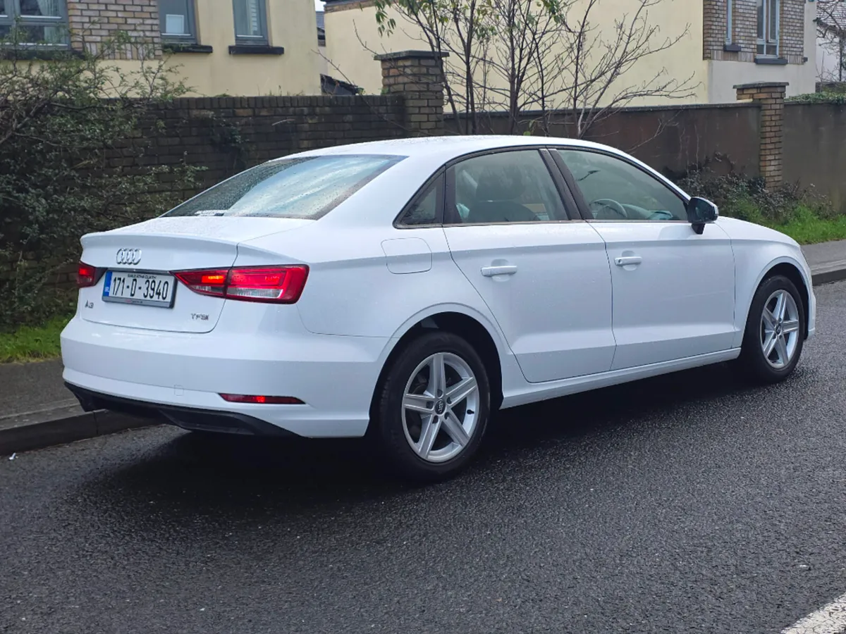 Audi A3 1.0 Tfsi 115 4DR - Image 3