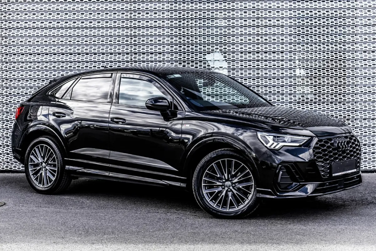 Audi Q3 2020 - Image 1