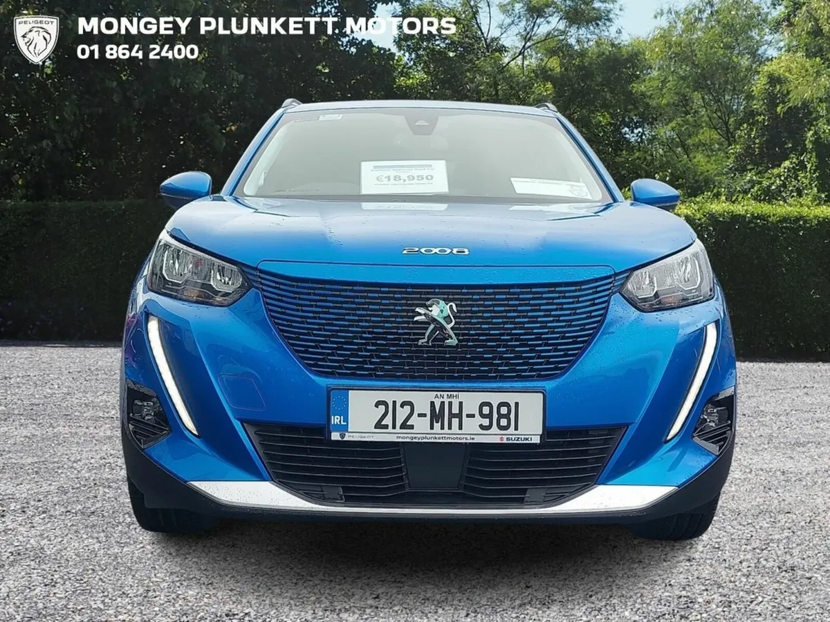Peugeot 2008 Electric 136 bhp (50 kWh) Allure - Image 2