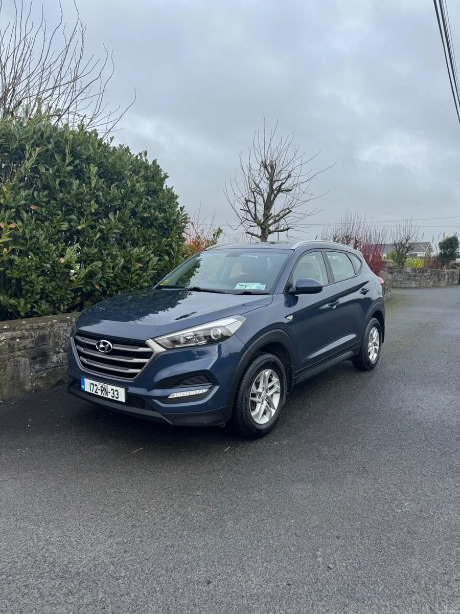 Hyundai Tucson 2017 . Petrol 1.6 - Image 4