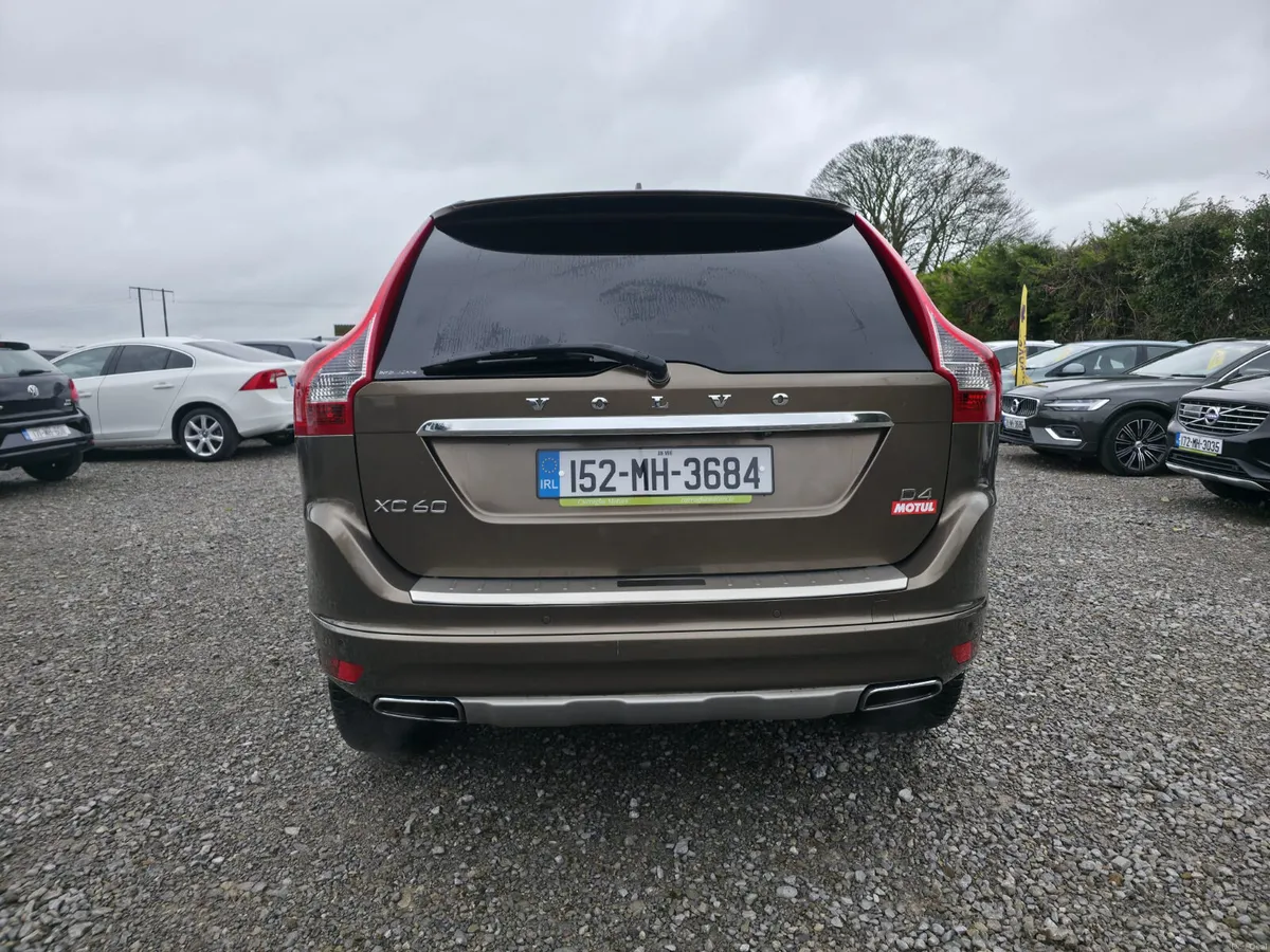 Volvo XC60 2015 - Image 4