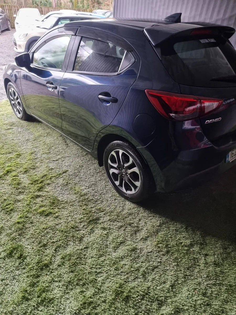 2016 Mazda Demio HIGH SPECS - Image 4