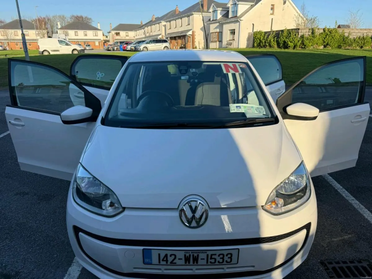 Volkswagen UP! 2014 Automatic - Image 1