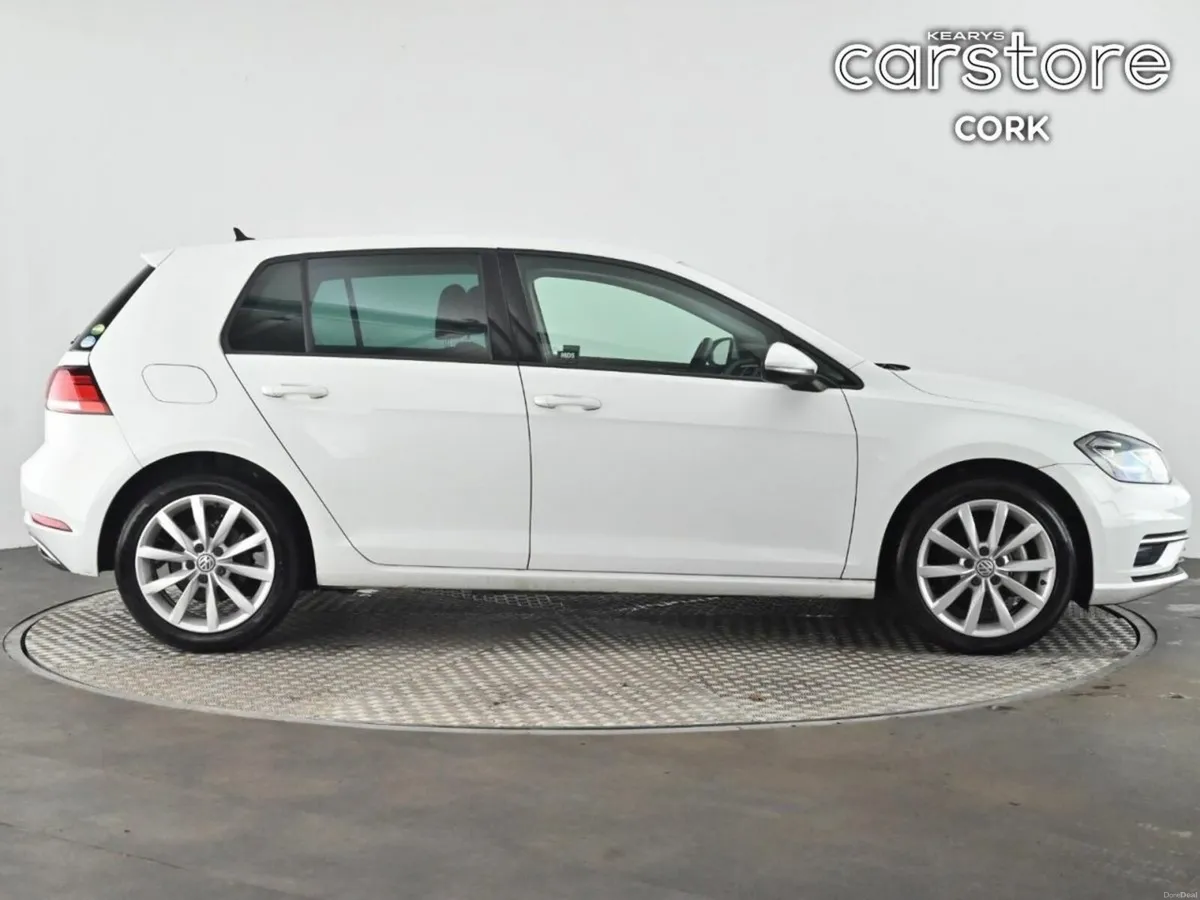 Volkswagen Golf 1.4 Auto - Image 2
