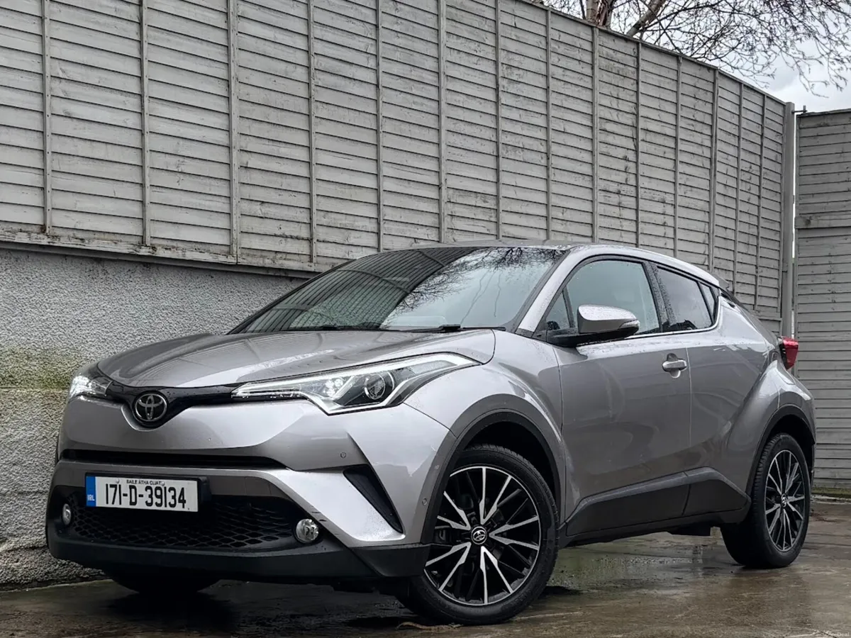 Toyota C-HR 2017 1.2T SOL / TOP SPEC / LOW KM - Image 4