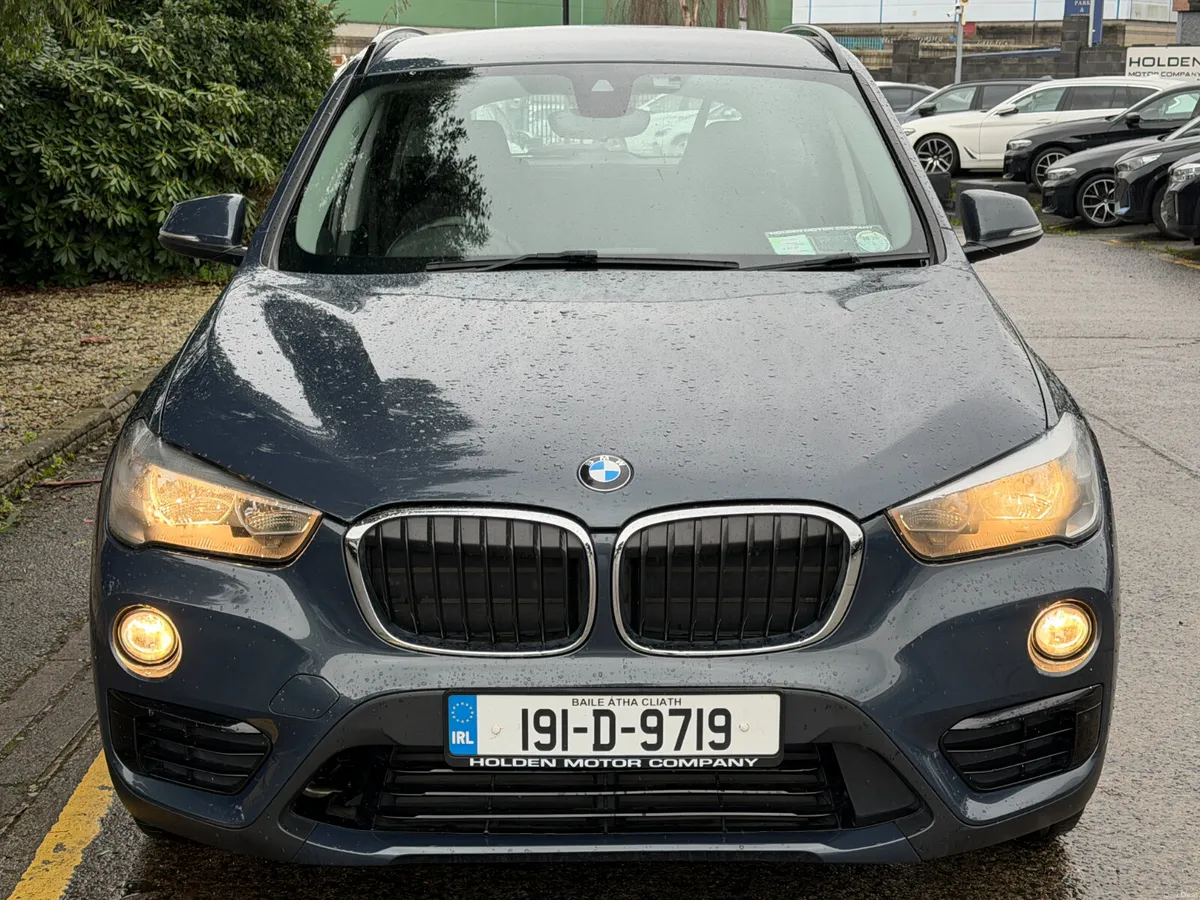 BMW X1 2019..SPORT LINE..ELECTRIC BOOT - Image 4
