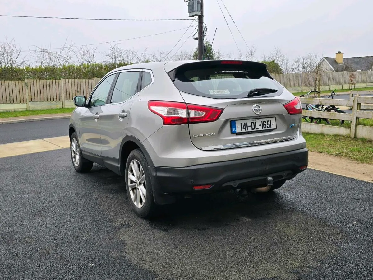 2014 Nissan Qashqai 1.6SV Diesel - Image 3