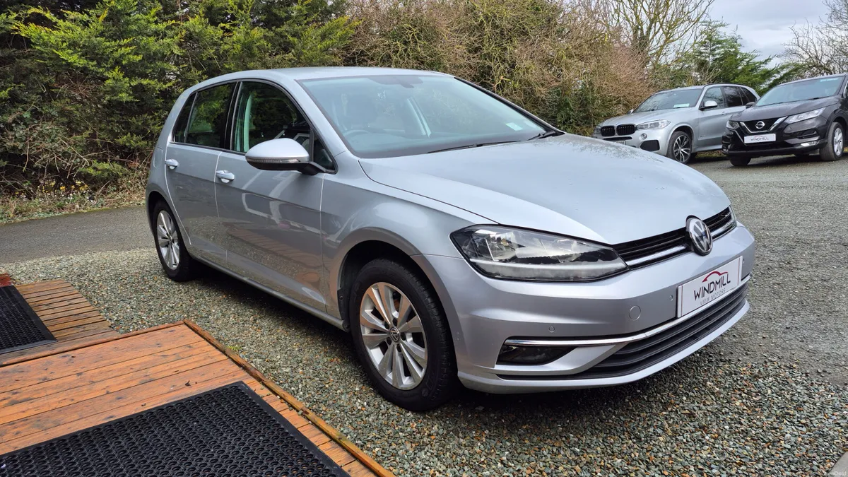 Volkswagen Golf Comfortline 2020 - Image 2