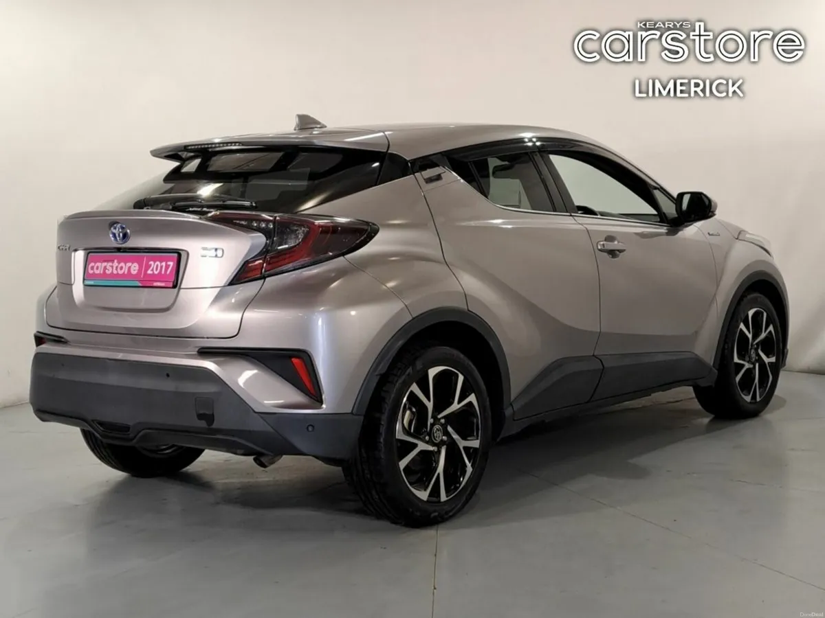 Toyota C-HR 1.8 - Image 3