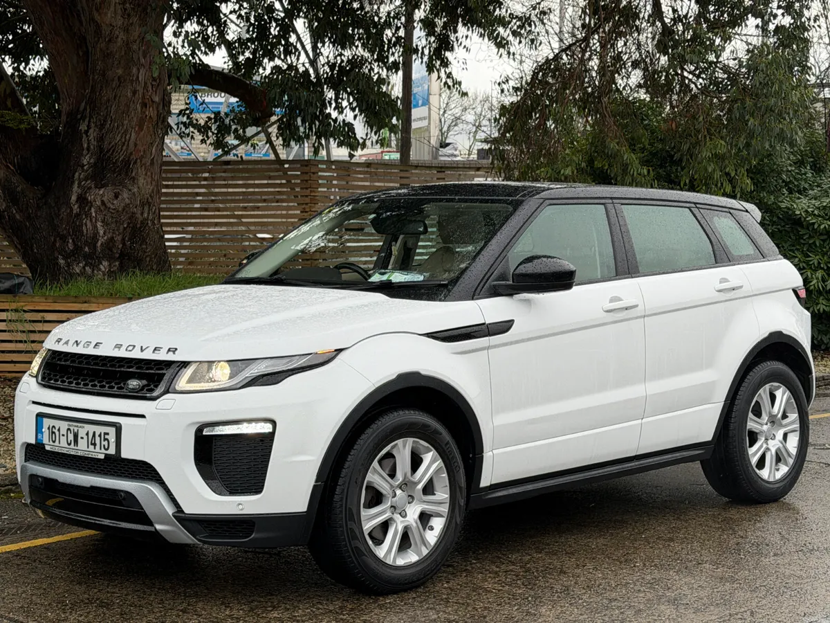 Land Rover Range Rover Evoque 2016..PANORAMIC ROOF - Image 2