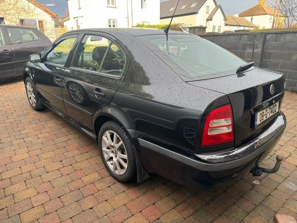 2008 Skoda Octavia - Image 2