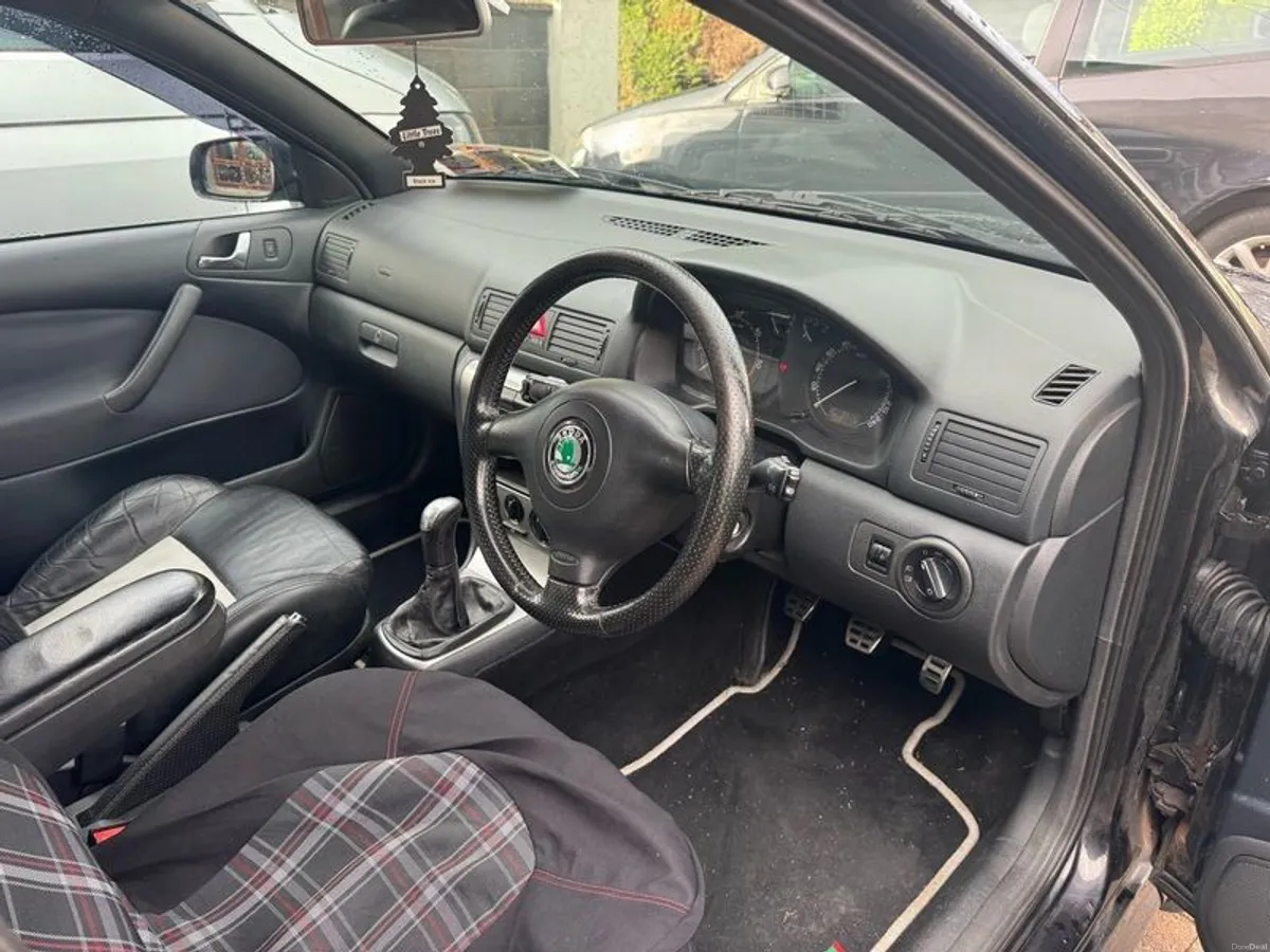 2008 Skoda Octavia - Image 4