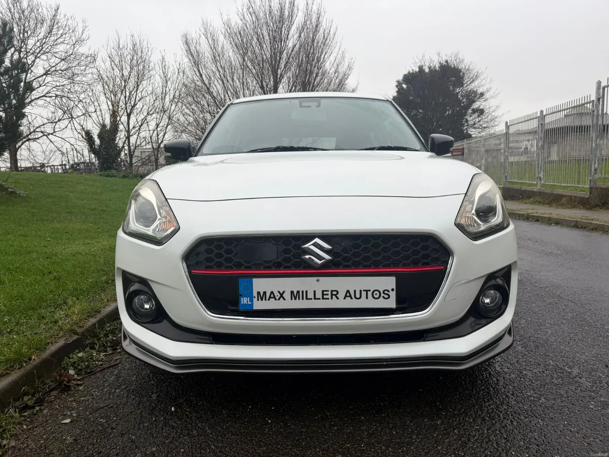 Suzuki Swift 1.2 HYBRID , Reversing Camera - Image 2