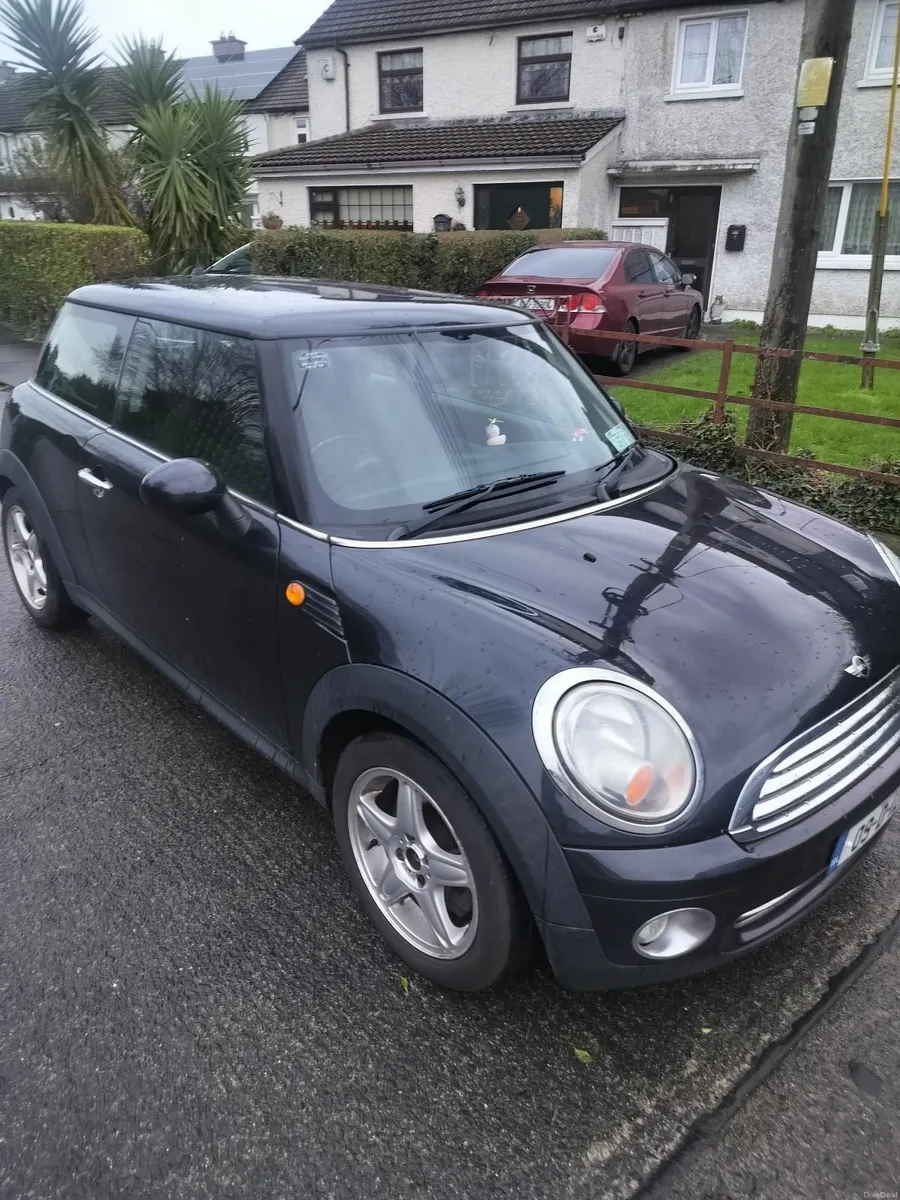 Mini Cooper 2009 - Image 1