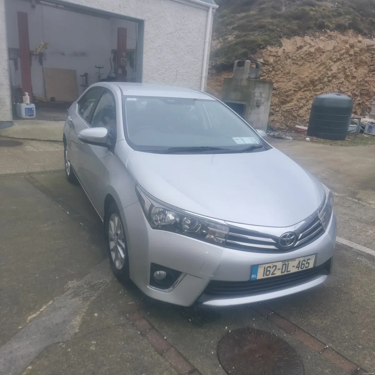 Toyota Corolla 2016 - Image 2