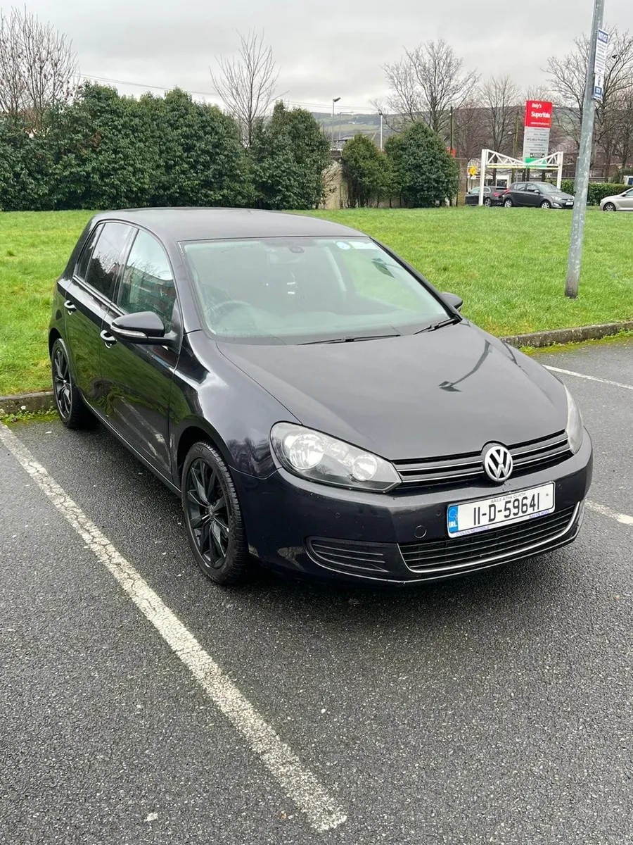 Volkswagen Golf 2011 - Image 1