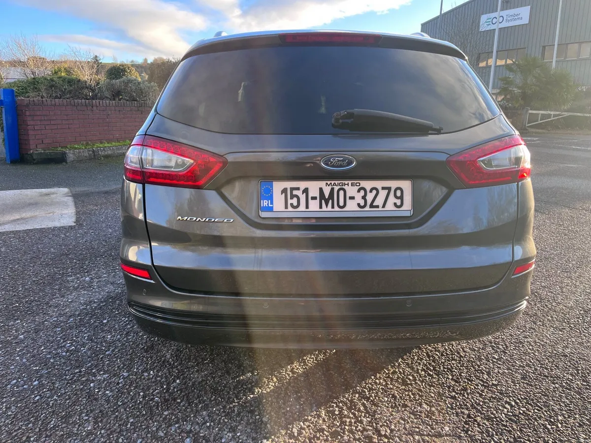 Ford Mondeo Titanium 2.0 TDCI 150PS - Image 4