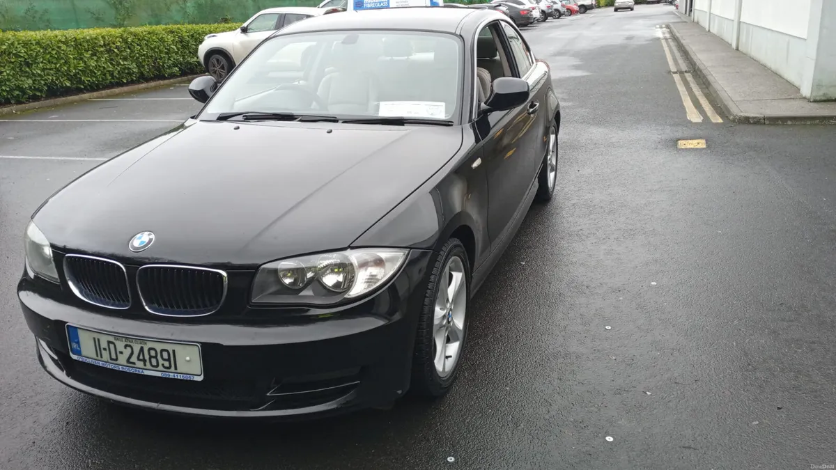 BMW 1-Series Sport 2011 / 2.0 Diesel / Manual - Image 1