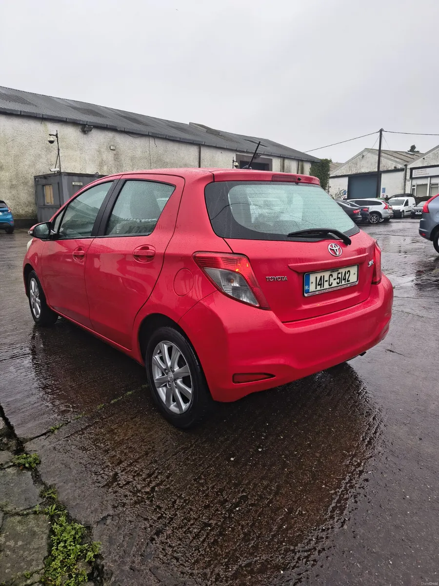 Toyota Yaris 2014 - Image 4