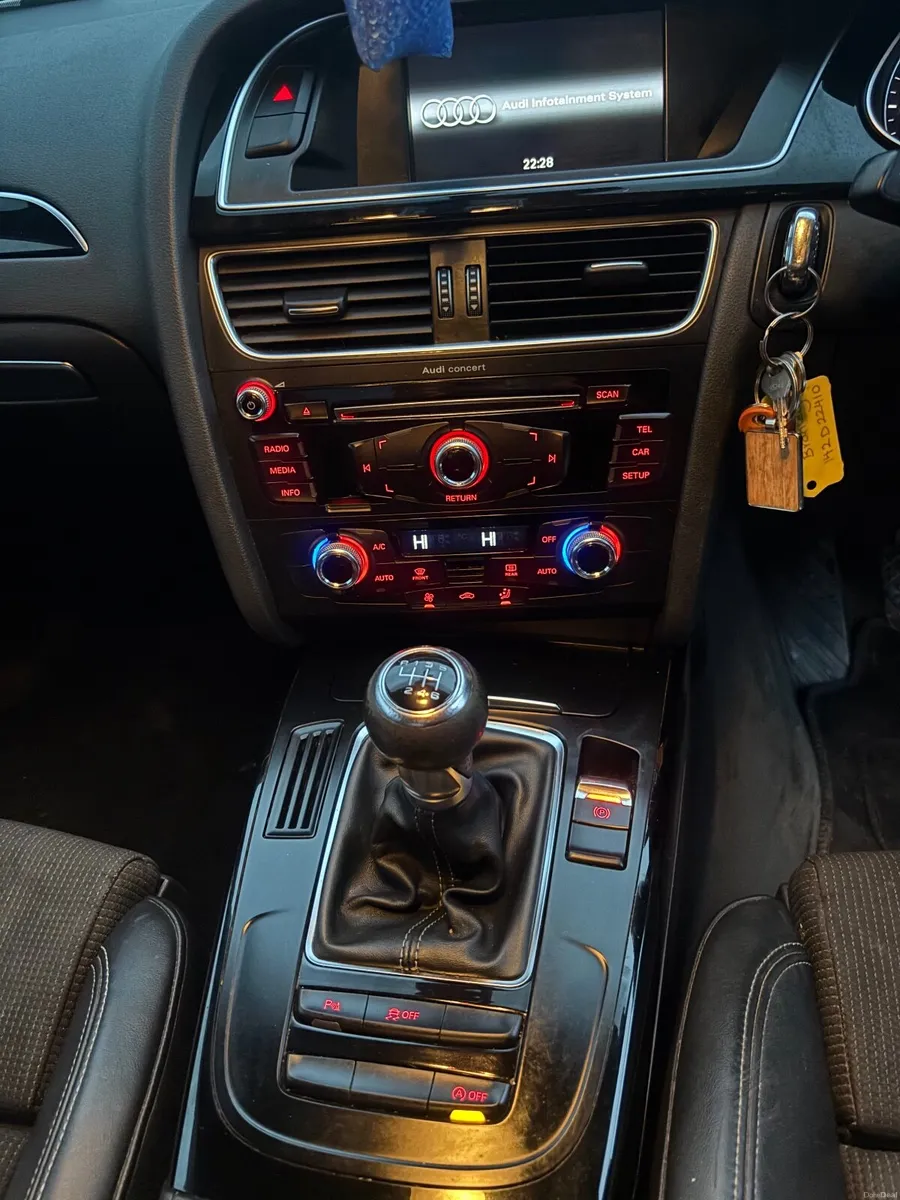 Audi A4 2014 - Image 3