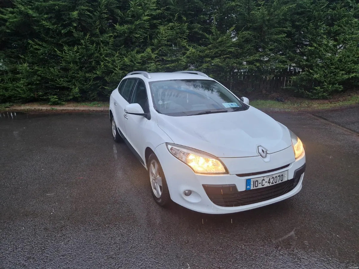 Renault Megane 2010 - Image 1