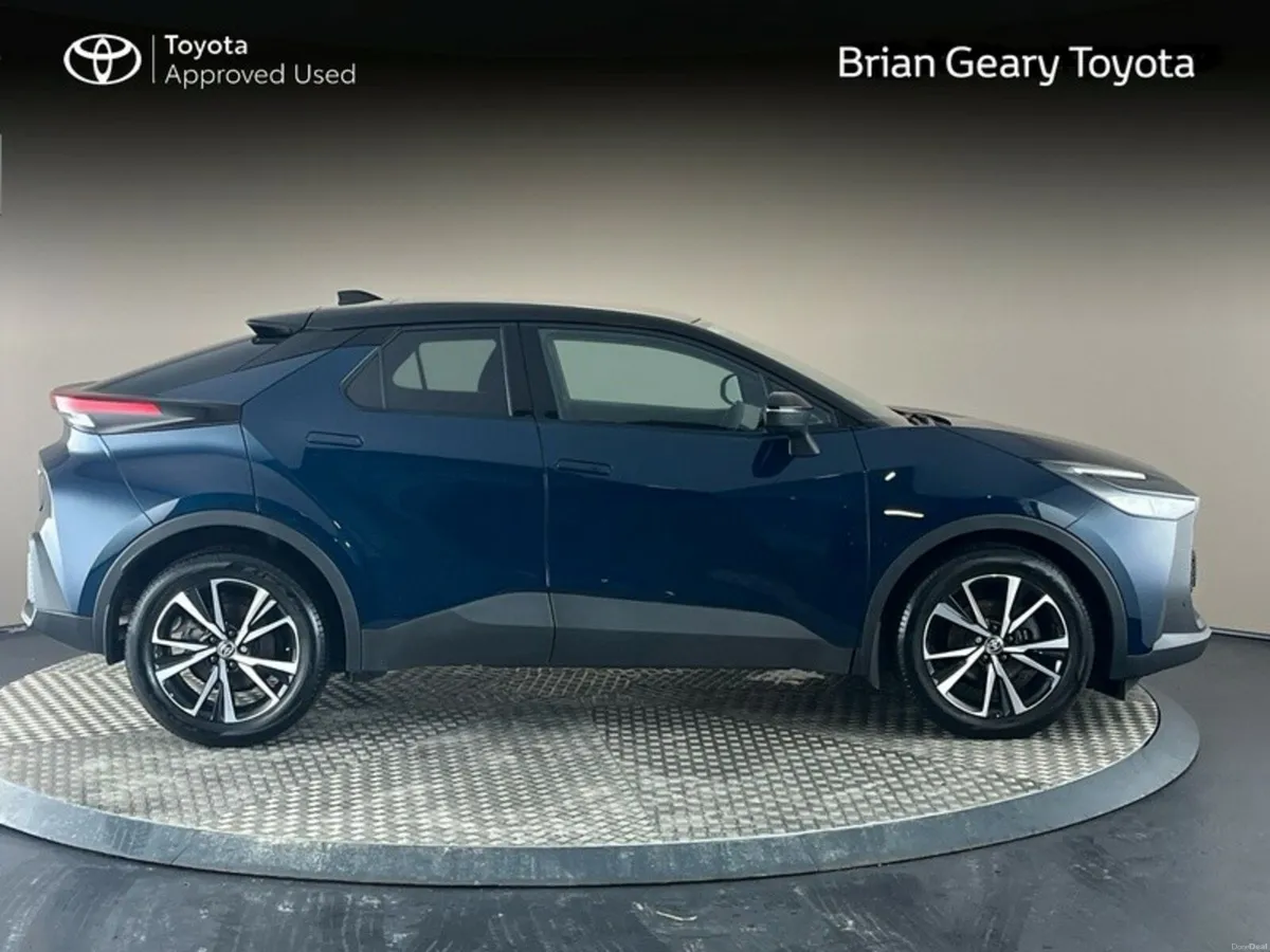 Toyota C-HR HYBRID SPORT+ - Image 3