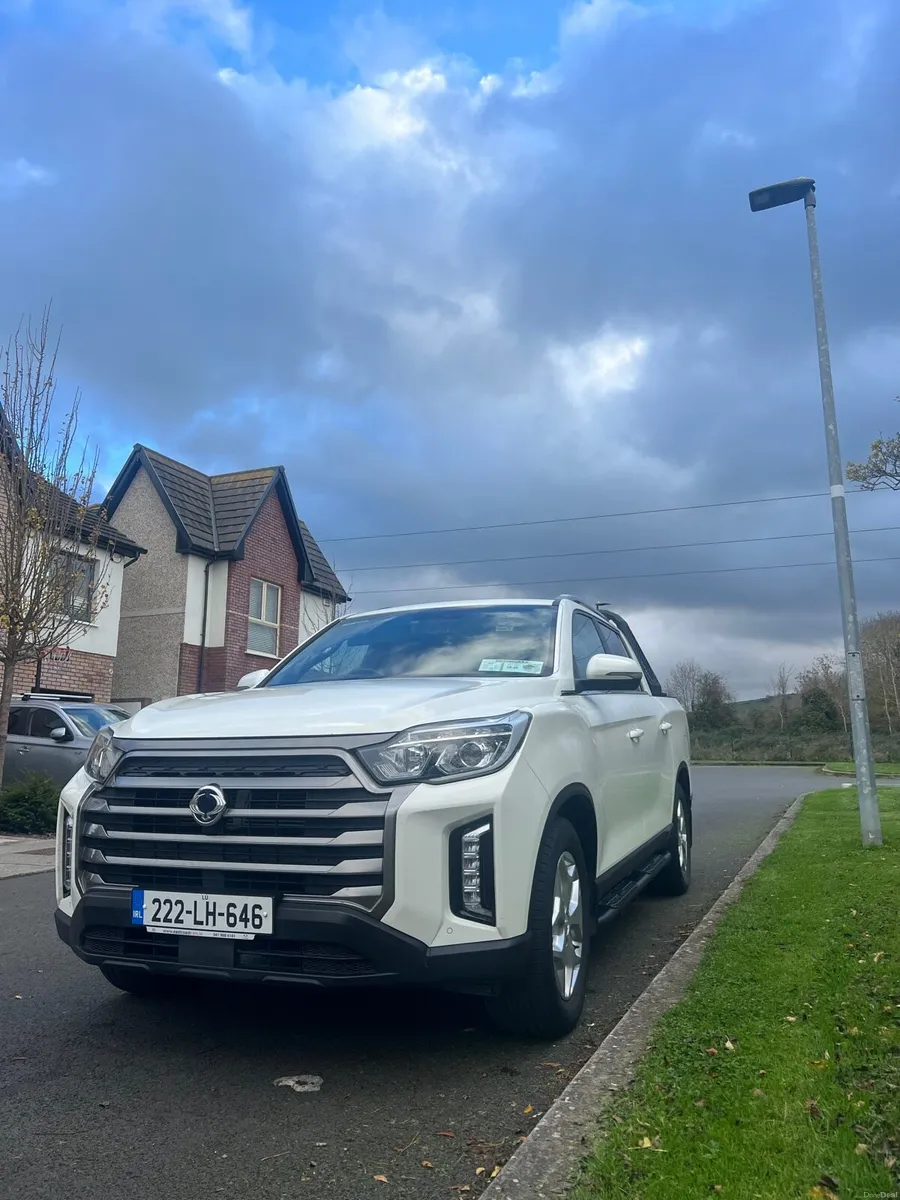 SsangYong Musso automatic - Image 1