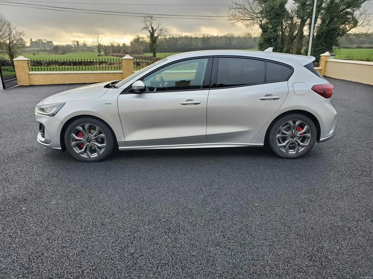 Ford Focus 1.5 TDCI ST Line 8 Speed Automatic..Par - Image 4